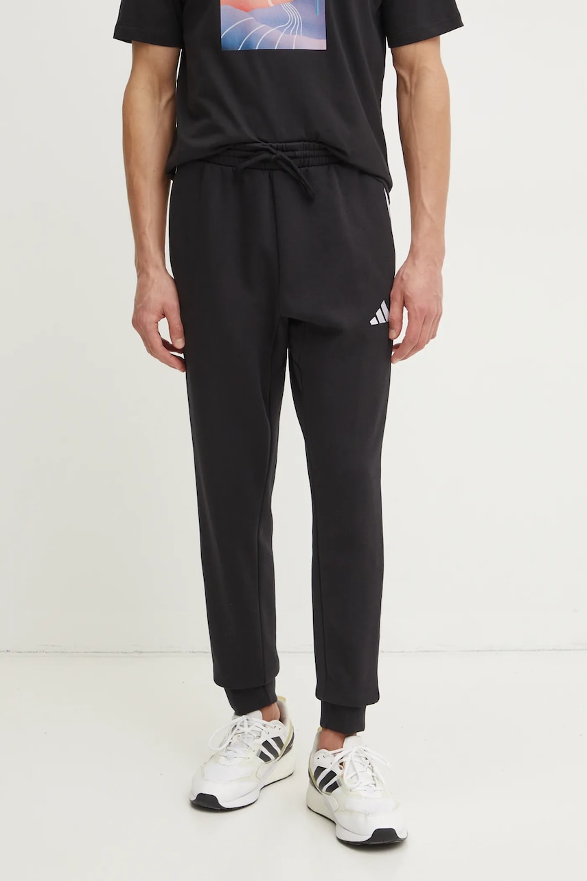 adidas pantaloni de trening Essentials culoarea negru, cu imprimeu, JD1861 adidas pantaloni de trening Essentials culoarea negru, cu imprimeu, JD1861