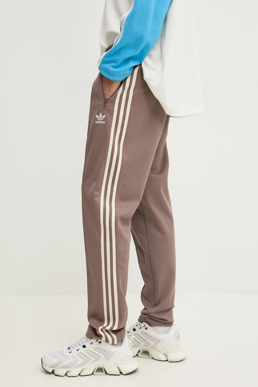 Tepláky adidas Originals CLASSIC TP hnědá barva, vzorované, JP2525
