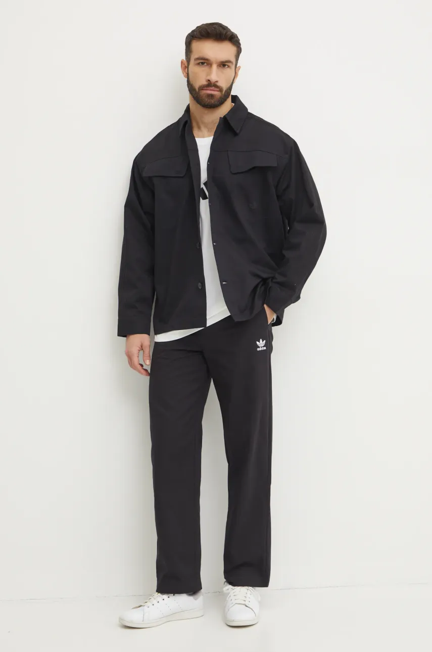 Брюки adidas Originals Essential мужские цвет чёрный фасон chinos JD2442 Брюки adidas Originals Essential мужские цвет чёрный фасон chinos JD2442