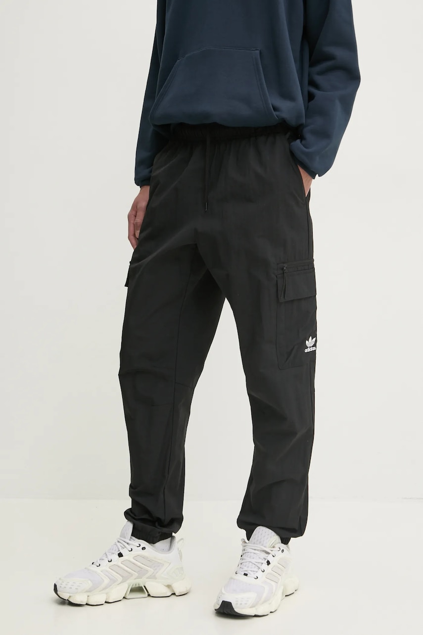 adidas Originals pantaloni Essential barbati, culoarea negru, neted, JD2453 adidas Originals pantaloni Essential barbati, culoarea negru, neted, JD2453