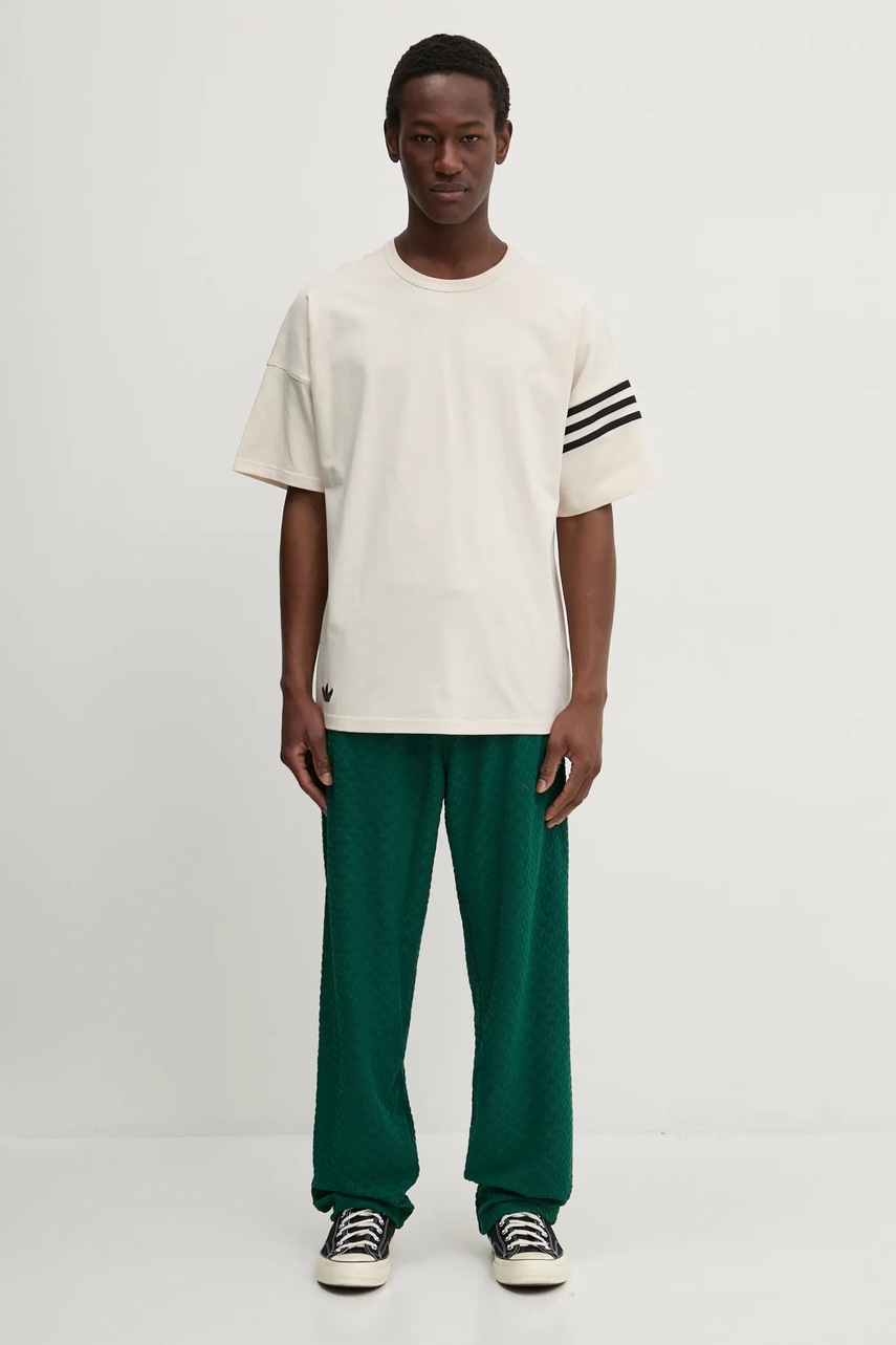 adidas Originals spodnie dresowe Q12 MONOGRAM TR kolor zielony gładkie JD0699