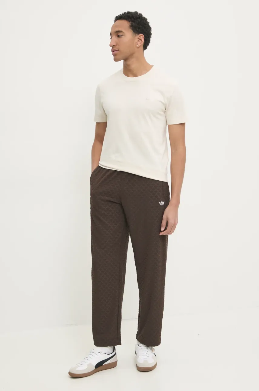 Спортивные штаны adidas Originals Q12 MONOGRAM TR цвет коричневый однотонные JP4428 Спортивные штаны adidas Originals Q12 MONOGRAM TR цвет коричневый однотонные JP4428