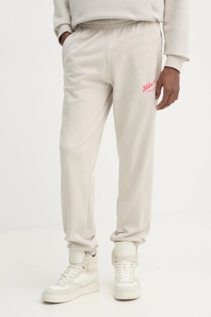 adidas Originals pantaloni de trening din bumbac Wabash culoarea bej, cu imprimeu, JD0672 adidas Originals pantaloni de trening din bumbac Wabash culoarea bej, cu imprimeu, JD0672