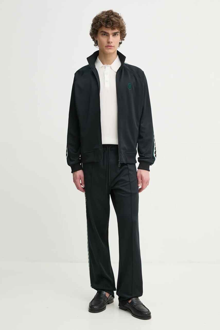 Спортивные штаны Drôle de Monsieur Le Pantalon Survet цвет чёрный с аппликацией PERM-SP007-PL135-BL Спортивные штаны Drôle de Monsieur Le Pantalon Survet цвет чёрный с аппликацией PERM-SP007-PL135-BL