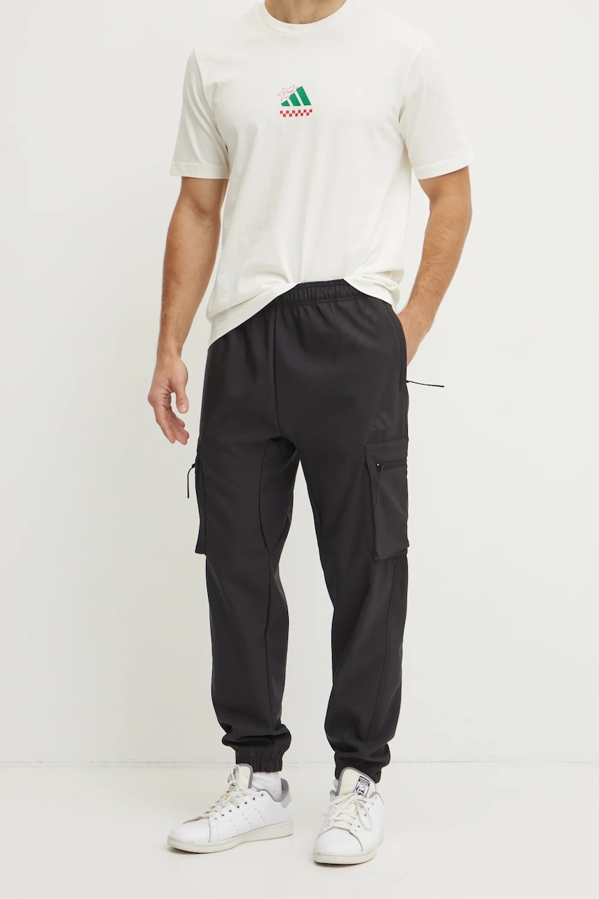 adidas pantaloni de trening City Escape culoarea negru, neted, JF3284 adidas pantaloni de trening City Escape culoarea negru, neted, JF3284