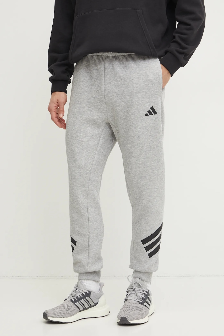 adidas pantaloni de trening Future Icons culoarea gri, cu imprimeu, JD4867 adidas pantaloni de trening Future Icons culoarea gri, cu imprimeu, JD4867