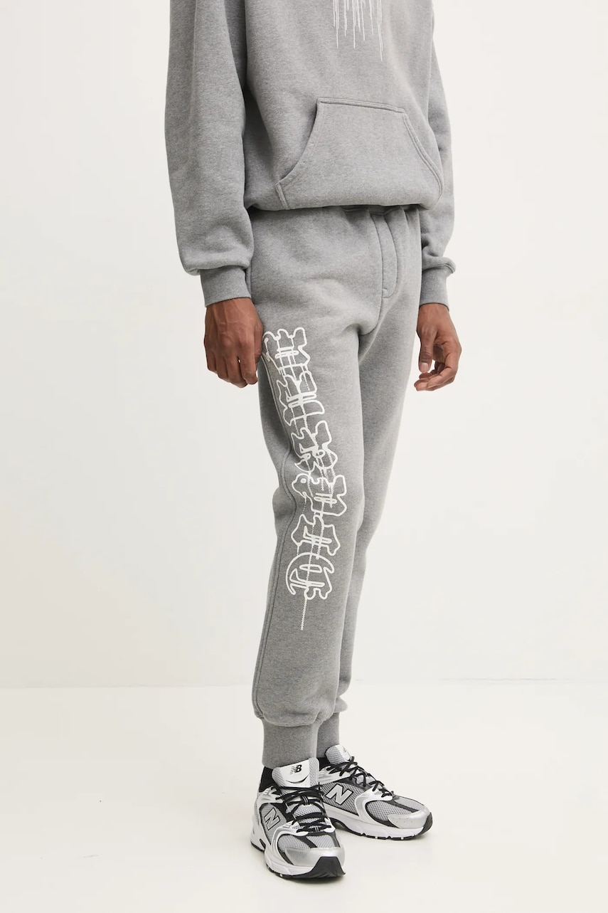 PURPLE BRAND pantaloni de trening din bumbac HWT FLEECE JOGGER culoarea gri, cu imprimeu, P490-HHGG125 PURPLE BRAND pantaloni de trening din bumbac HWT FLEECE JOGGER culoarea gri, cu imprimeu, P490-HHGG125