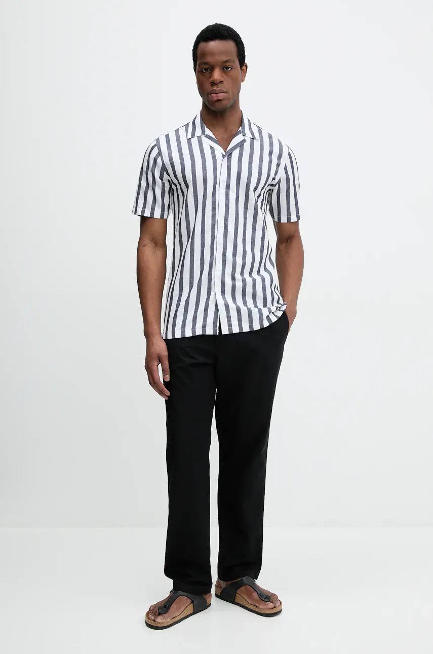 Хлопковые брюки United Colors of Benetton мужские цвет чёрный прямые 4KVBUF05F Хлопковые брюки United Colors of Benetton мужские цвет чёрный прямые 4KVBUF05F