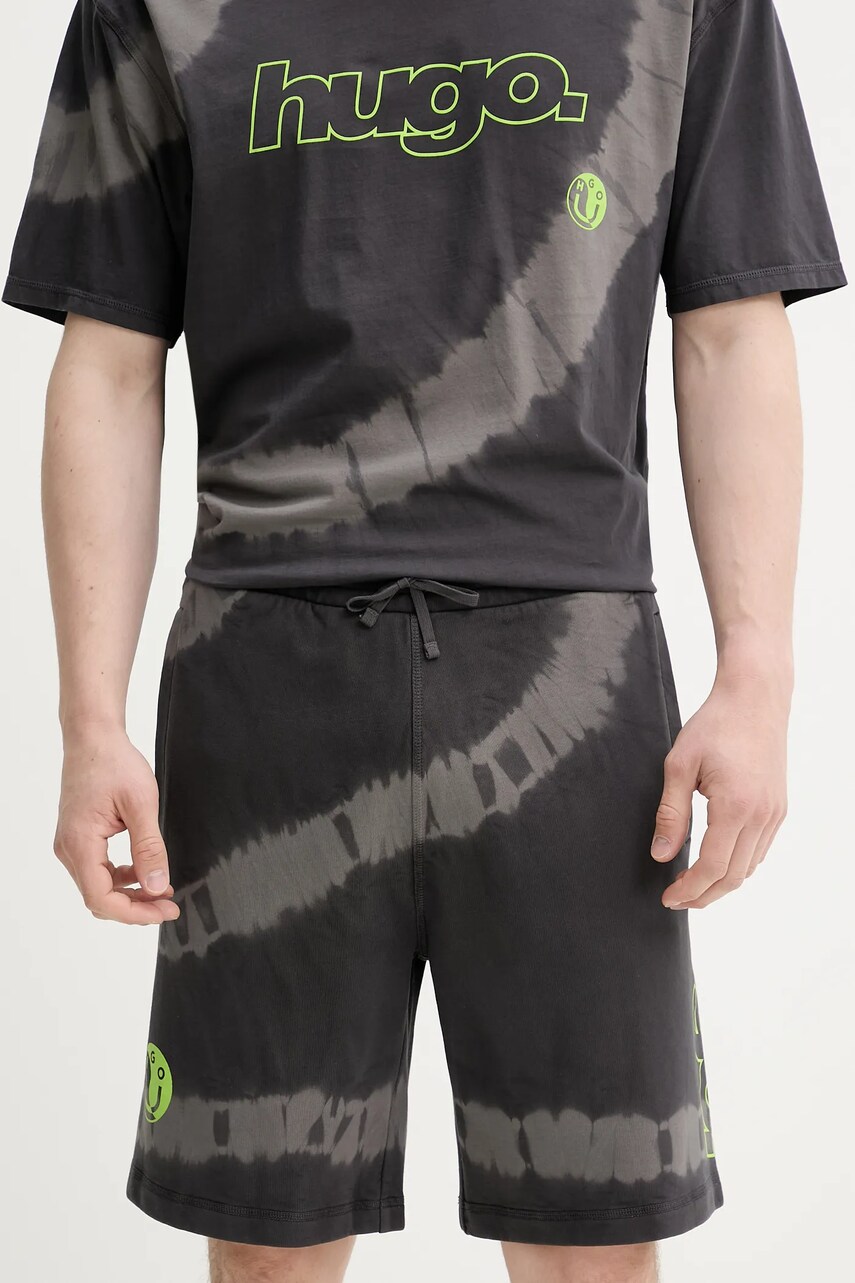 Hugo Blue pantaloni scurți din bumbac bărbați, culoarea gri, 50535212