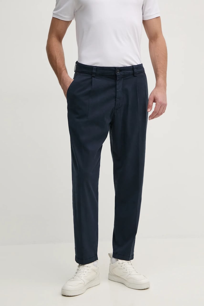 BOSS pantaloni bărbați, culoarea bleumarin, drept, 50538059 BOSS pantaloni bărbați, culoarea bleumarin, drept, 50538059