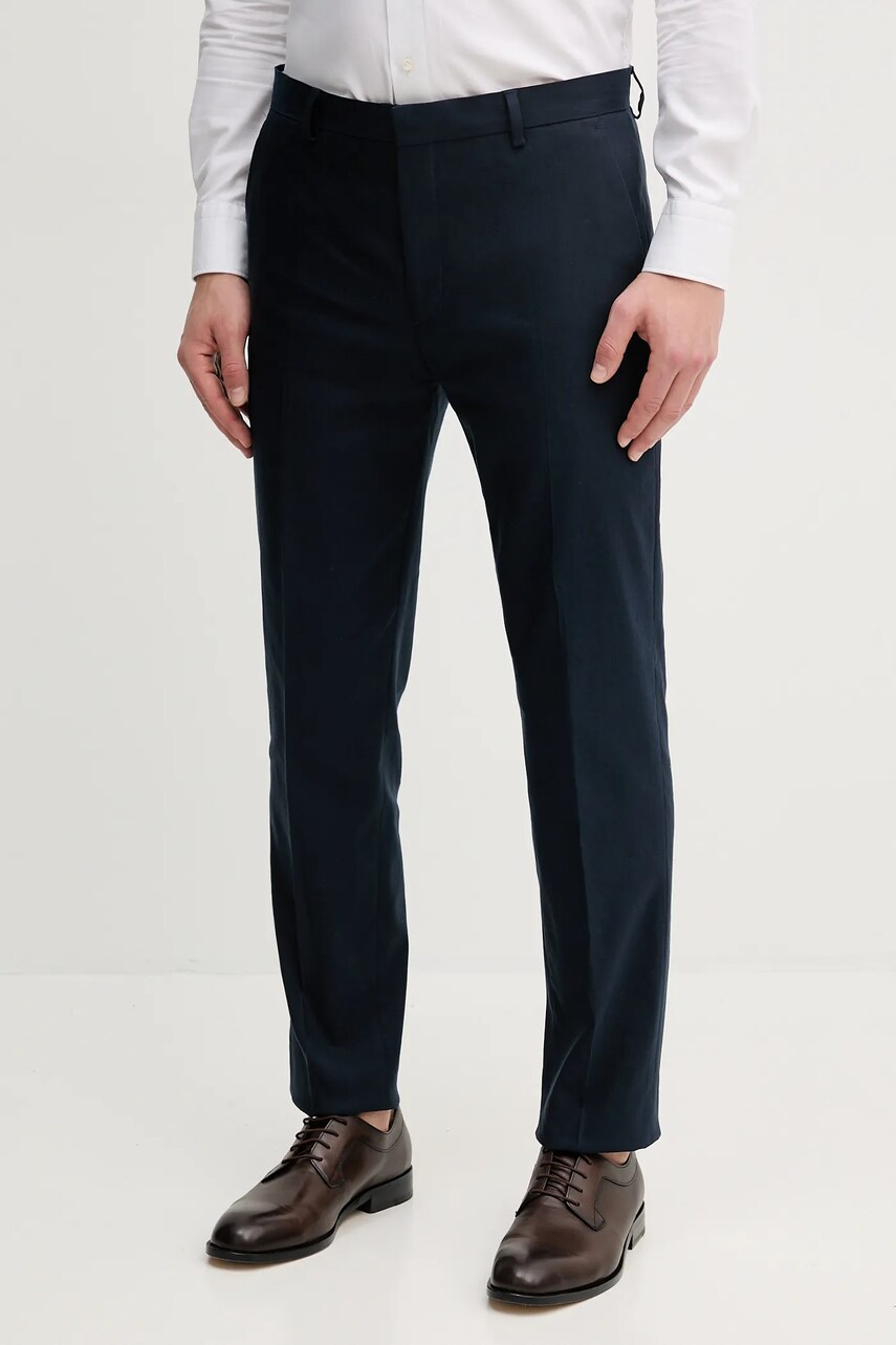 Levně Kalhoty s příměsí lnu Calvin Klein tmavomodrá barva, K10K114400