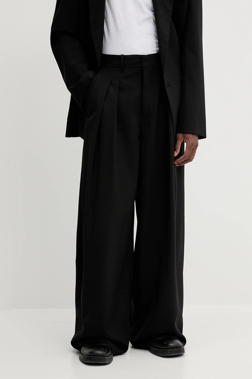 Nanushka pantaloni BORRE culoarea negru, drept, NM25SSPA12799