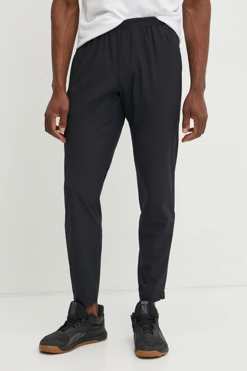 Under Armour pantaloni de alergare OutRun the Storm culoarea negru, neted, 1376799
