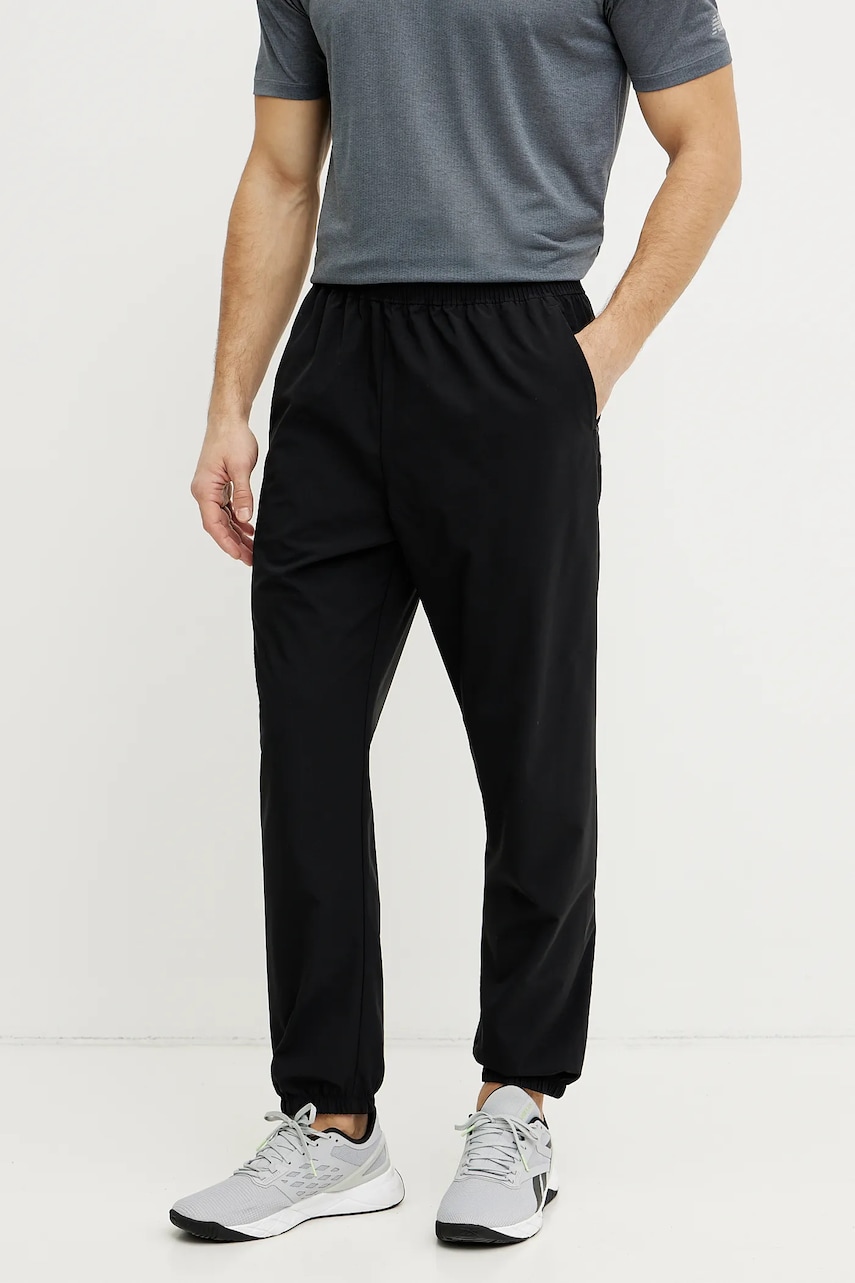 ON running pantaloni de antrenament Focus culoarea negru, neted, 1ME30390553 ON running pantaloni de antrenament Focus culoarea negru, neted, 1ME30390553