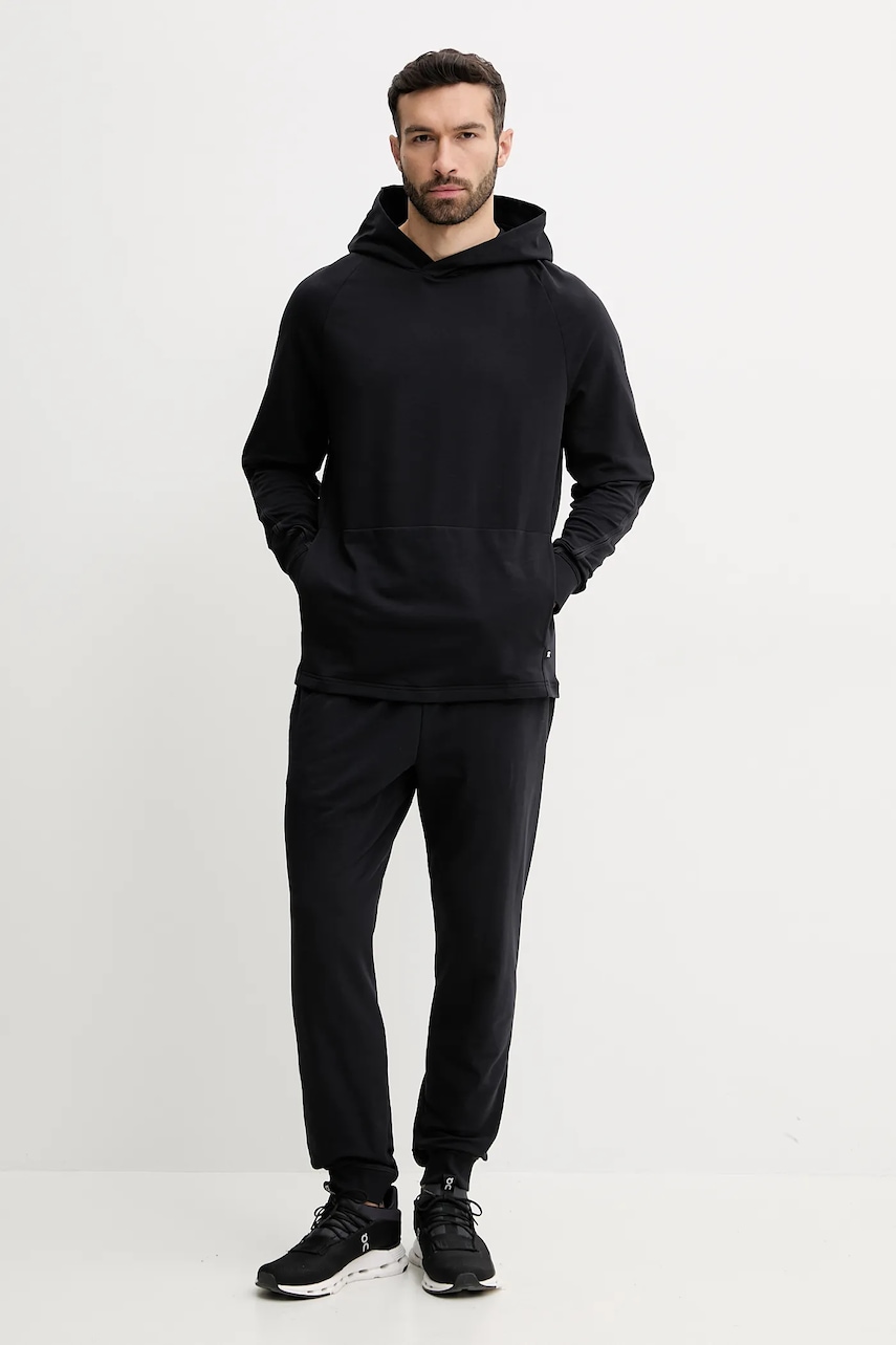 Спортивные штаны ON running Studio цвет чёрный однотонные 1MF11810553 Спортивные штаны ON running Studio цвет чёрный однотонные 1MF11810553