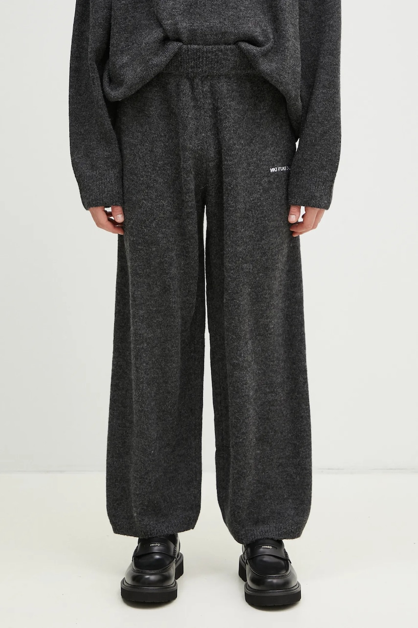 MKI MIYUKI ZOKU pantaloni de trening cu amestec de lână Mohair Blend Knit Wide Leg Joggers barbati, culoarea gri, melanj, MOHAIR.BLEND.KNIT.WIDE.