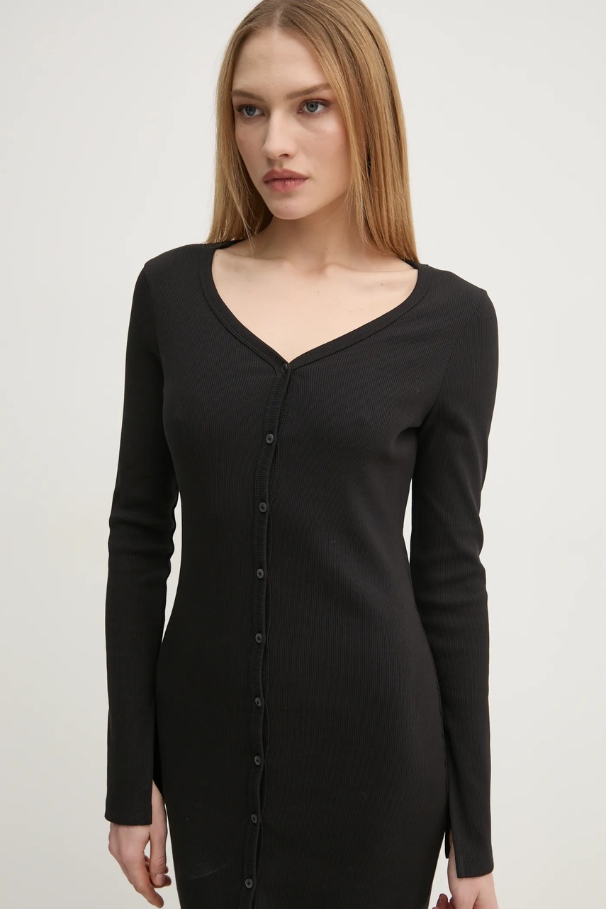 Сукня Calvin Klein Jeans колір чорний midi облягаюча J20J224830 