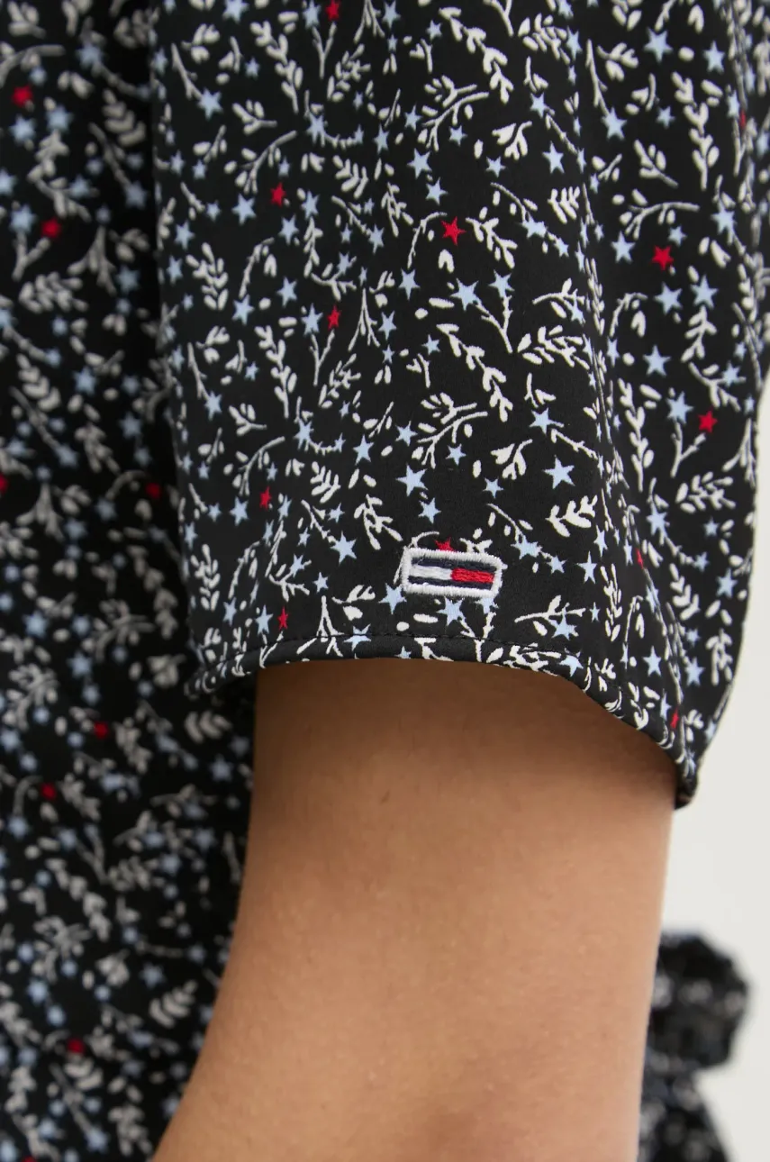 Šaty Tommy Jeans