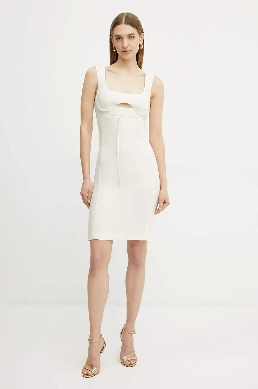 Платье с примесью шелка Patrizia Pepe цвет бежевый mini облегающее 2A2874 A052 Платье с примесью шелка Patrizia Pepe цвет бежевый mini облегающее 2A2874 A052