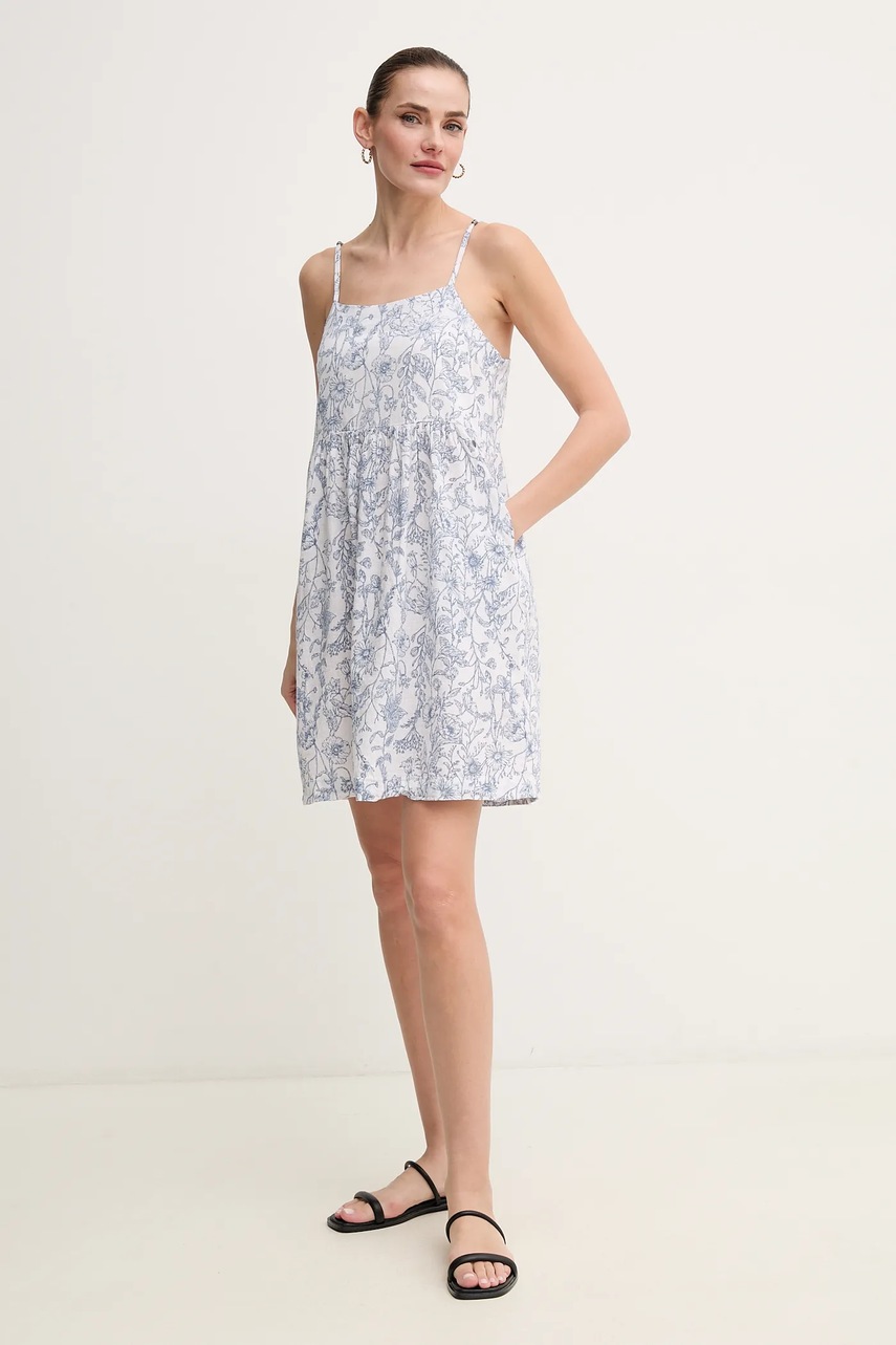 Льняное платье Pepe Jeans DIVINA цвет белый mini расклешённое PL953702 Льняное платье Pepe Jeans DIVINA цвет белый mini расклешённое PL953702