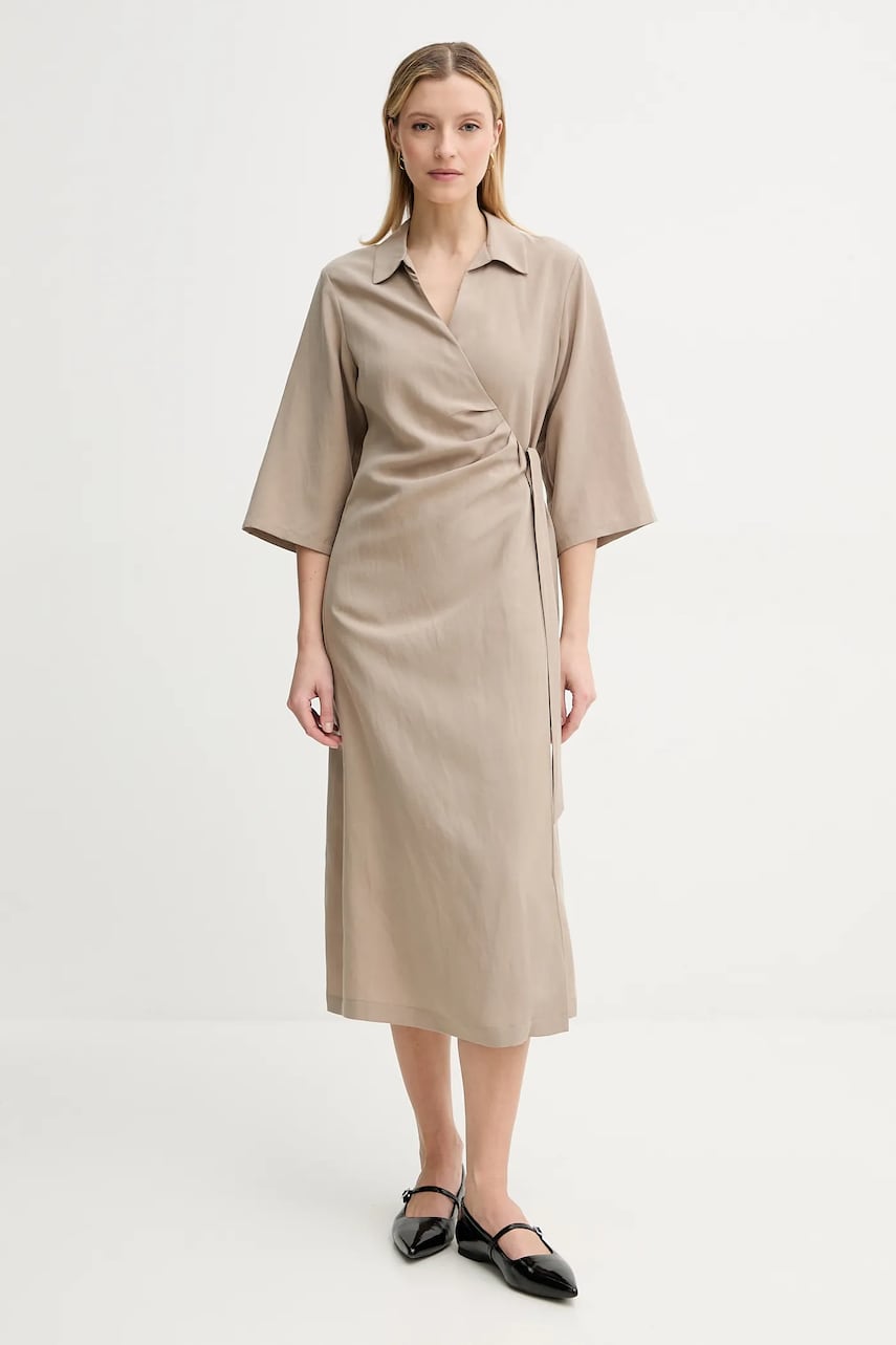 Samsoe Samsoe rochie din amestec de in SAHANI culoarea bej, midi, drept, F25100011 Samsoe Samsoe rochie din amestec de in SAHANI culoarea bej, midi, drept, F25100011