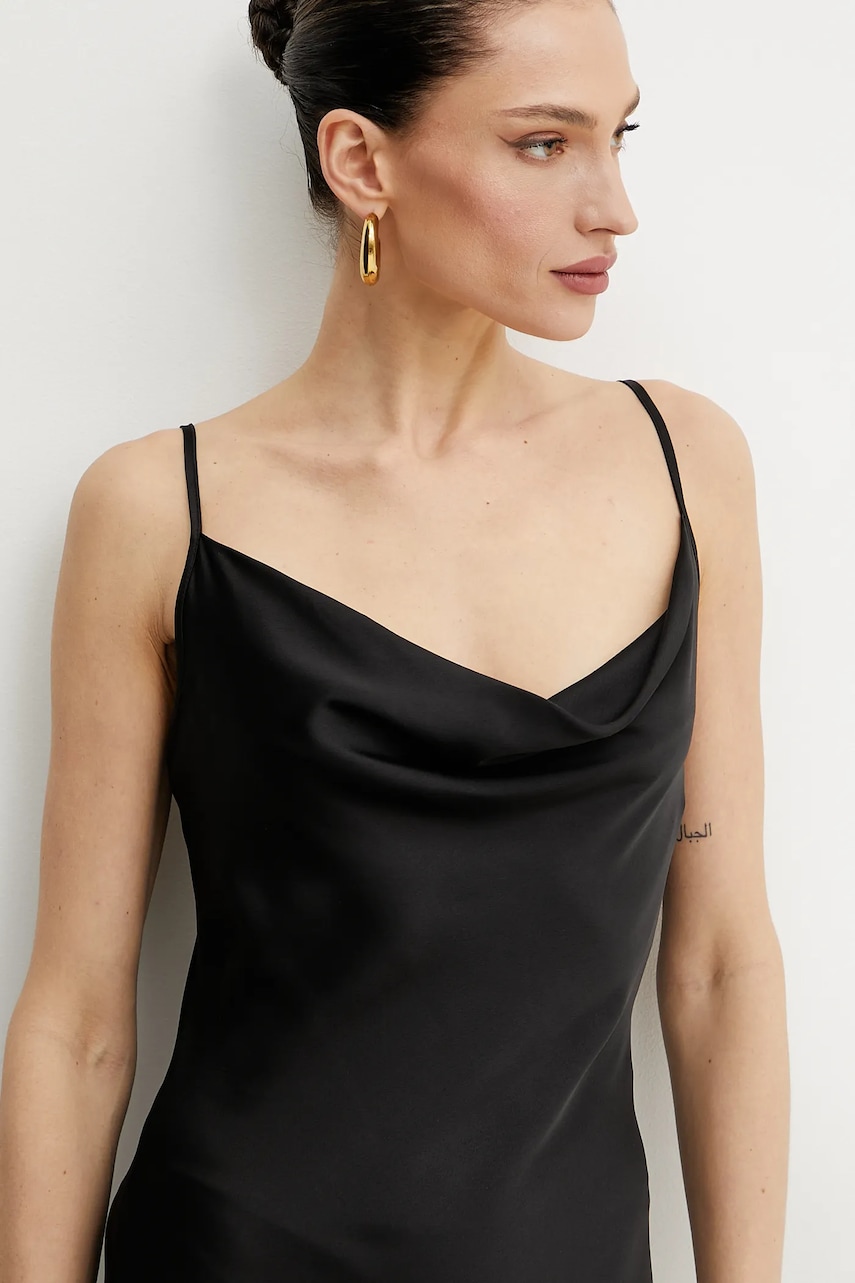 Платье Guess NEW AKILINA цвет чёрный maxi облегающее W5GK85 WH9C2 Платье Guess NEW AKILINA цвет чёрный maxi облегающее W5GK85 WH9C2