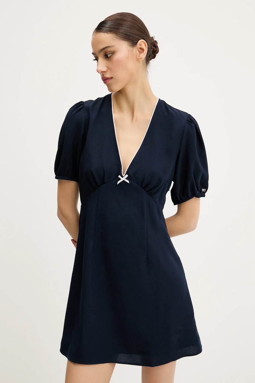 Tommy Jeans rochie culoarea bleumarin, mini, evazati, DW0DW20337 Tommy Jeans rochie culoarea bleumarin, mini, evazati, DW0DW20337