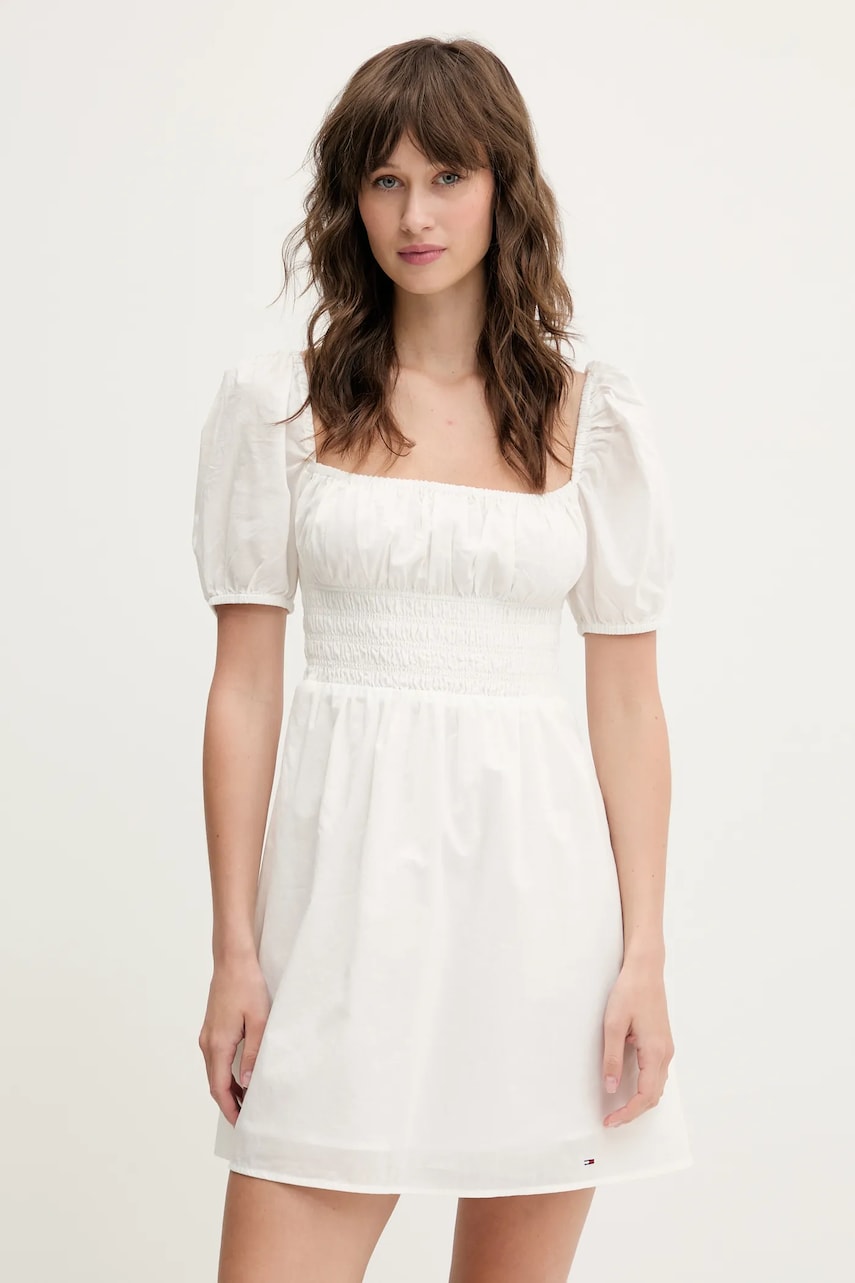 Tommy Jeans rochie din bumbac culoarea alb, mini, evazati, DW0DW21334 Tommy Jeans rochie din bumbac culoarea alb, mini, evazati, DW0DW21334
