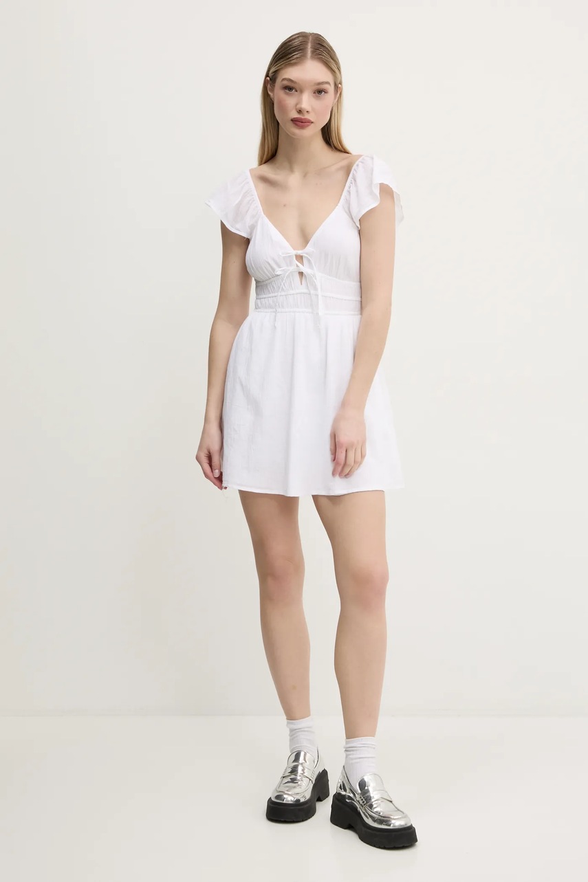 Βαμβακερό φόρεμα Hollister Co. χρώμα: άσπρο, KI359-5054 φωτογραφία