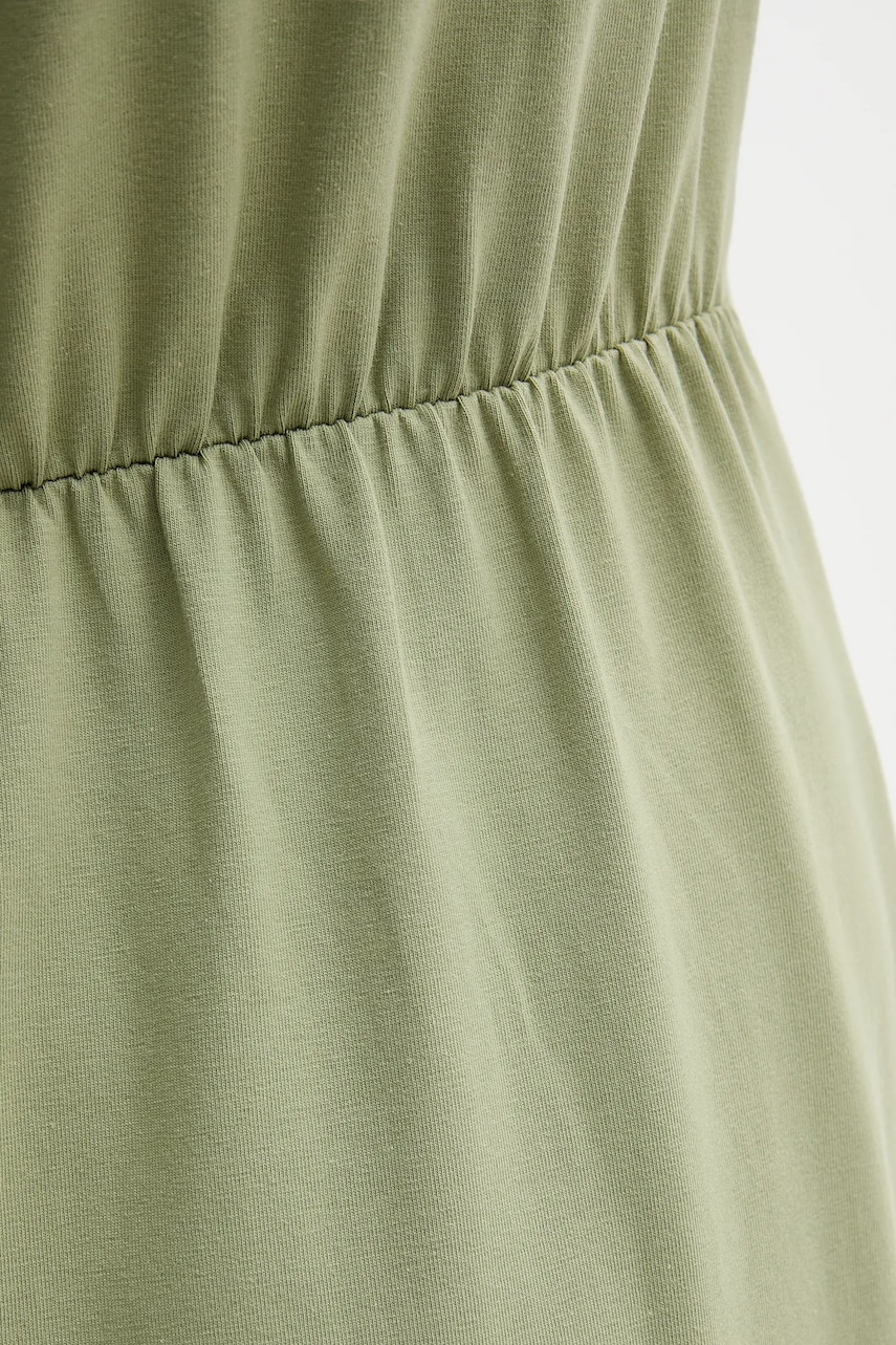 Сукня United Colors of Benetton колір зелений maxi розкльошена 3FJHDV01T