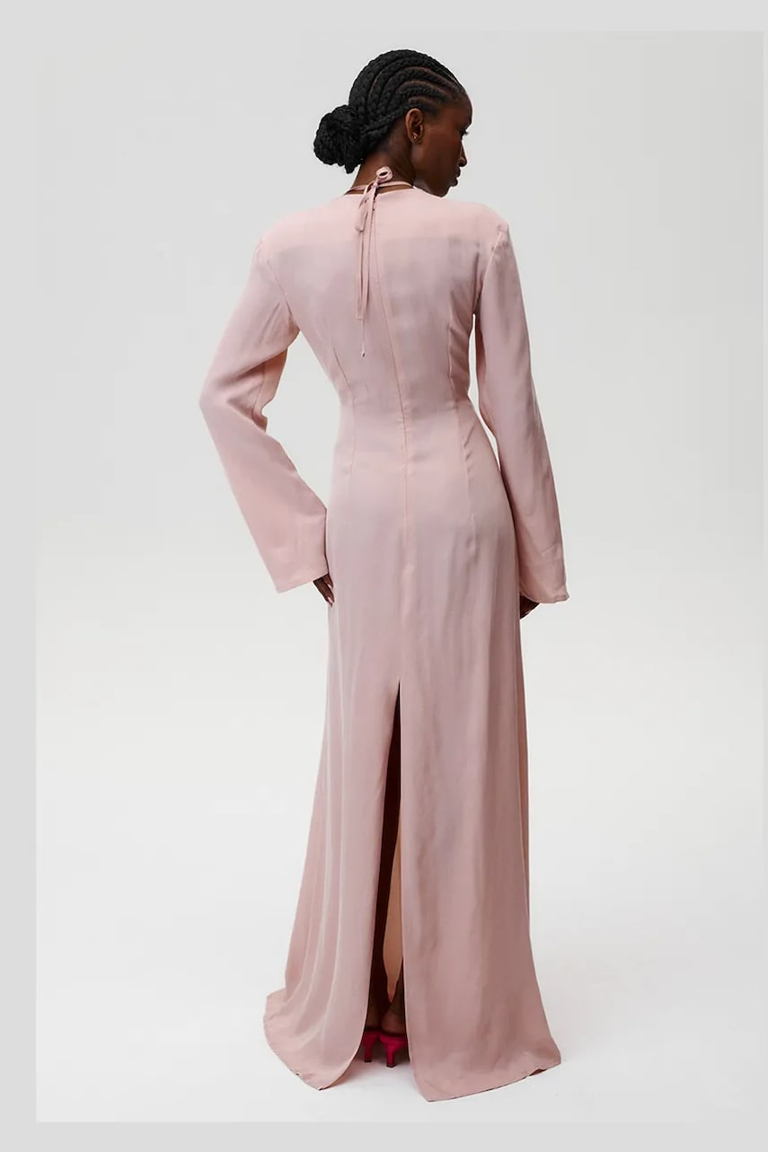 Сукня Undress Code Lilith Dress колір рожевий maxi розкльошена 878