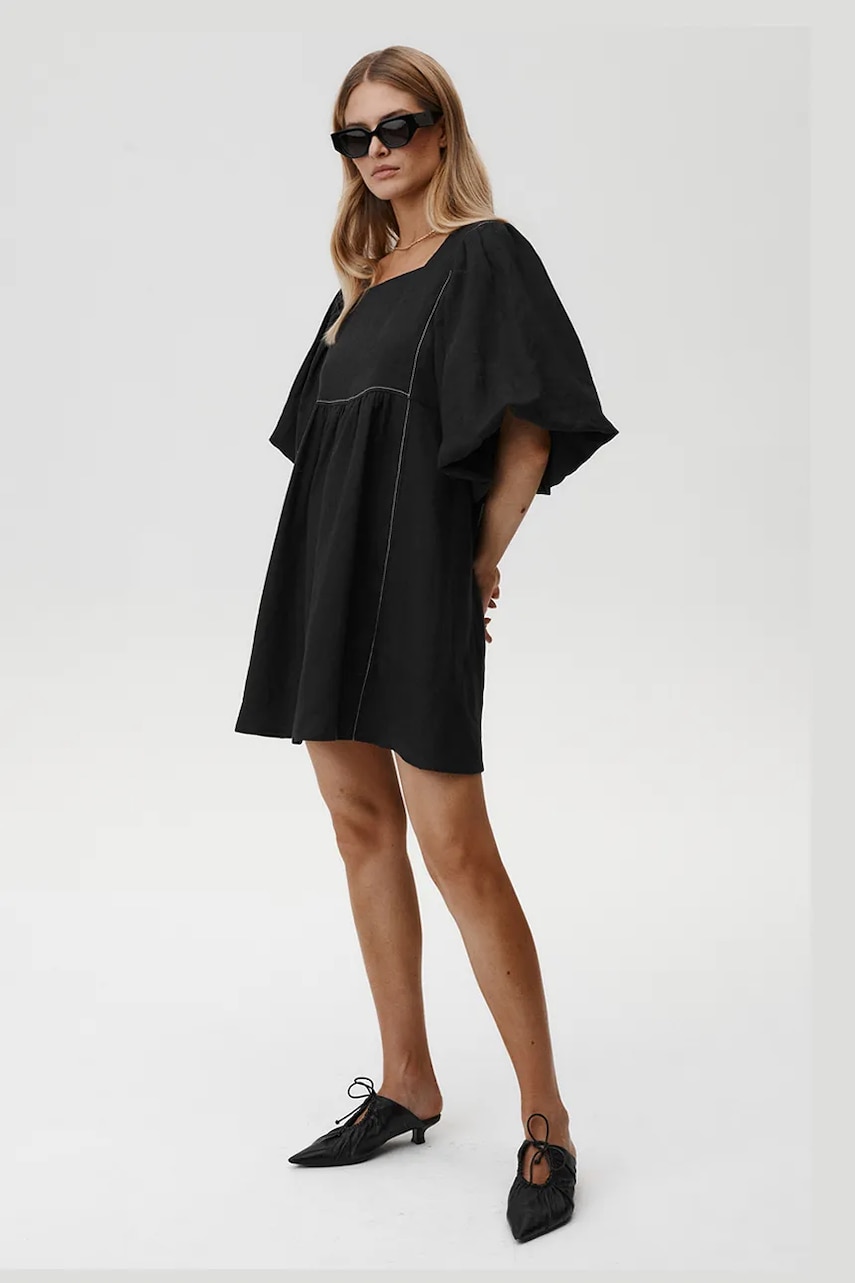 Льняна сукня Undress Code Gaia Dress колір чорний mini розкльошена 891