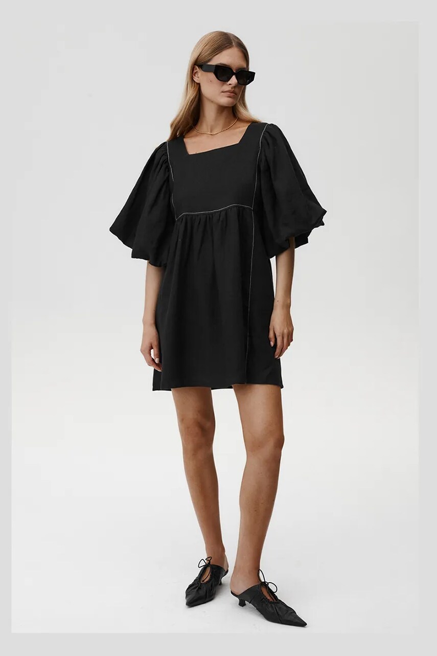 Льняна сукня Undress Code Gaia Dress колір чорний mini розкльошена 891