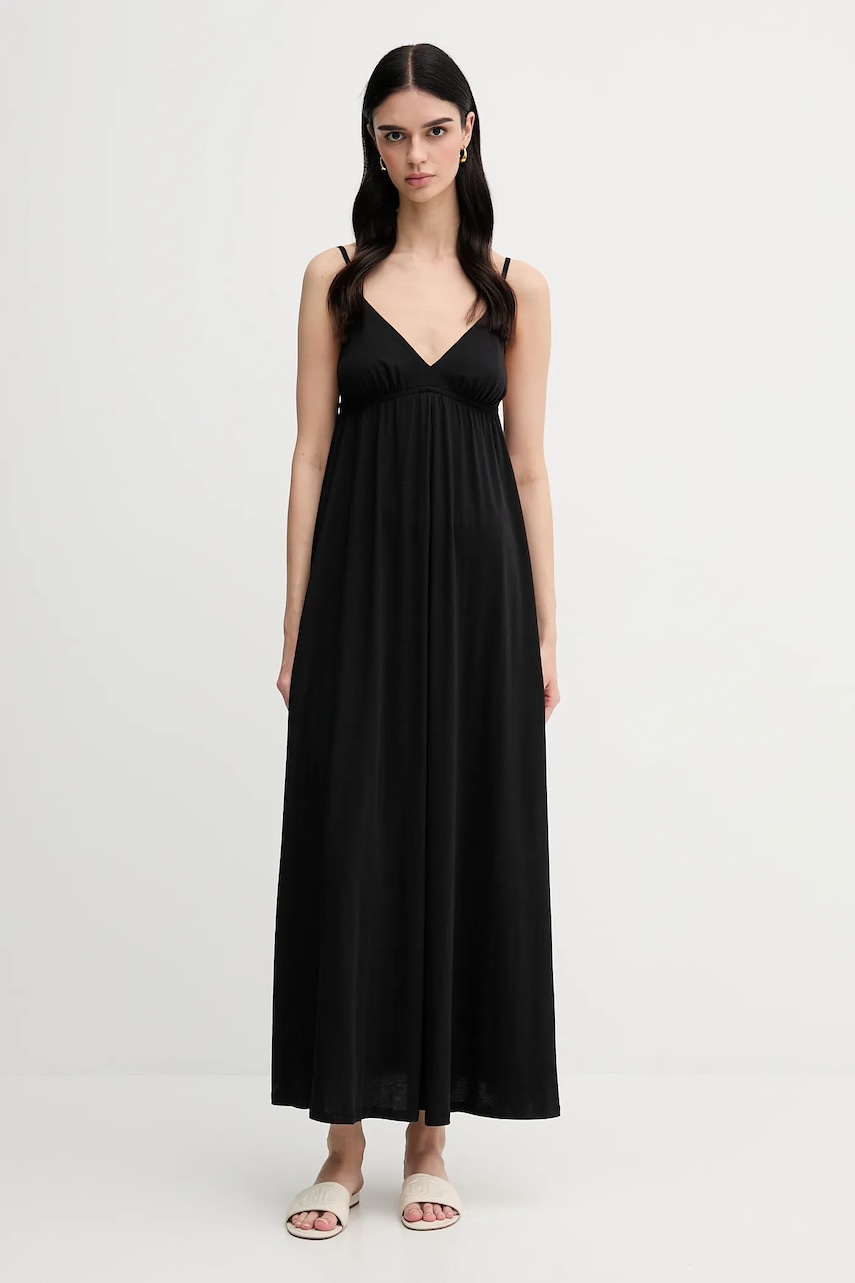 Платье United Colors of Benetton цвет чёрный maxi расклешённое 3Q225V00Y Платье United Colors of Benetton цвет чёрный maxi расклешённое 3Q225V00Y