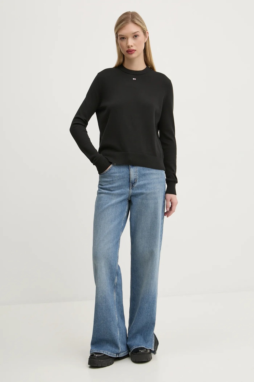 Хлопковый свитер Tommy Jeans цвет чёрный лёгкий DW0DW20159 Хлопковый свитер Tommy Jeans цвет чёрный лёгкий DW0DW20159