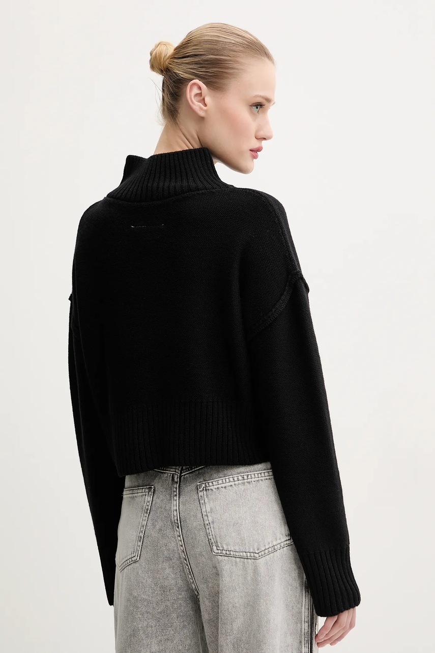 Μάλλινο πουλόβερ MM6 Maison Margiela γυναικείο, χρώμα: μαύρο, S52HA0285.M13044 φωτογραφία