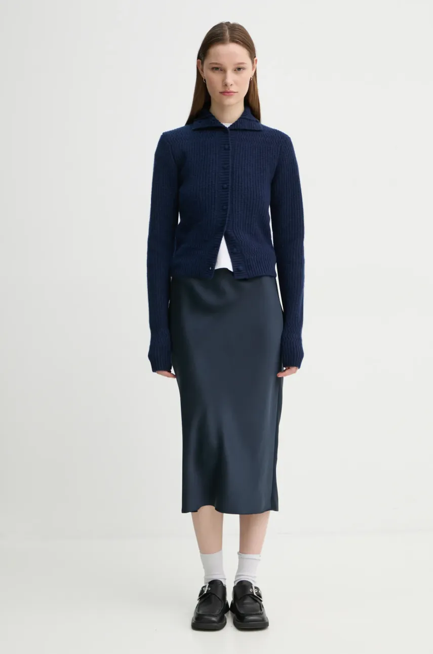 Vlněný svetr Remain