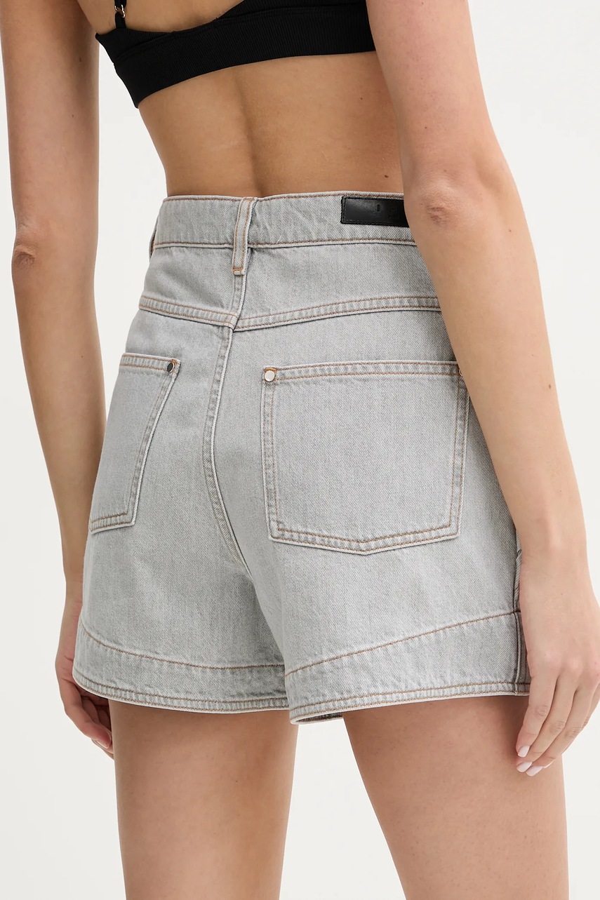 Τζιν σορτς IRO φωτογραφία