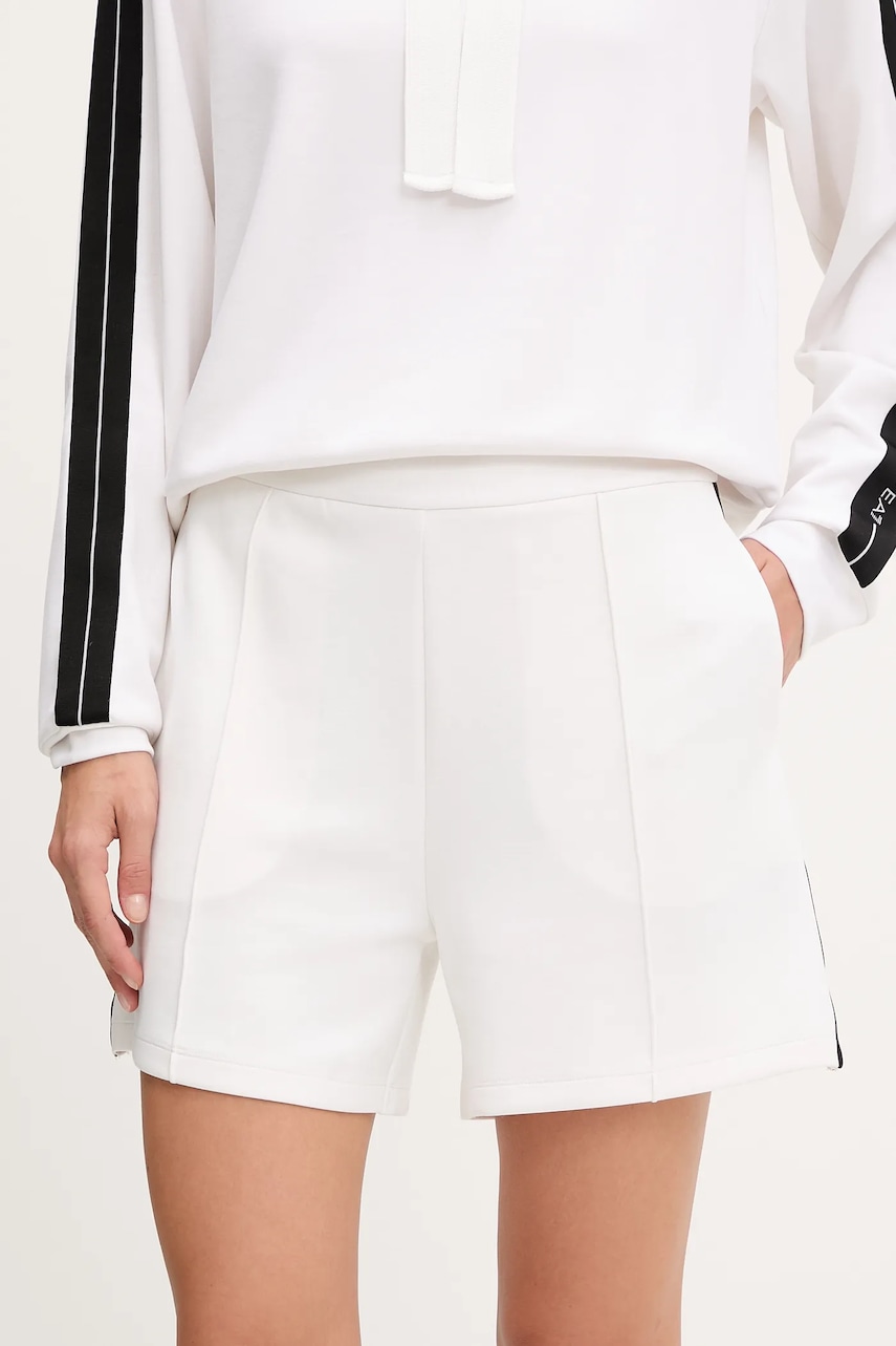 Levně Kraťasy EA7 Emporio Armani dámské, bílá barva, s aplikací, high waist, AF12643.7W000176