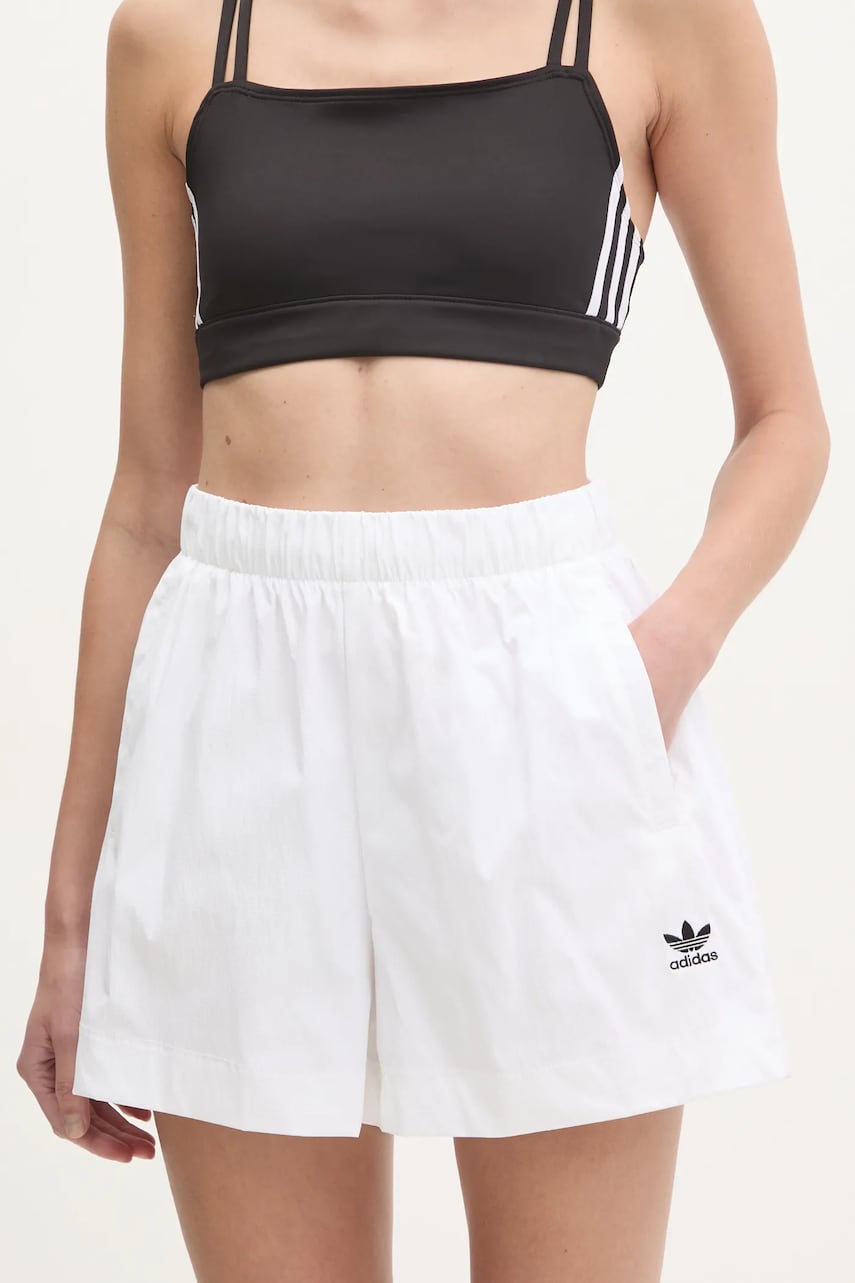 adidas Originals pantaloni scurți Essential femei, culoarea alb, uni, medium waist, JD1510 adidas Originals pantaloni scurți Essential femei, culoarea alb, uni, medium waist, JD1510