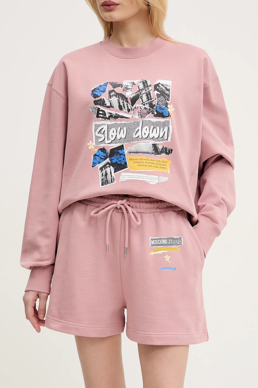 Moschino Jeans pantaloni scurti din bumbac femei, culoarea roz, cu imprimeu, medium waist, 0322 3228 Moschino Jeans pantaloni scurti din bumbac femei, culoarea roz, cu imprimeu, medium waist, 0322 3228