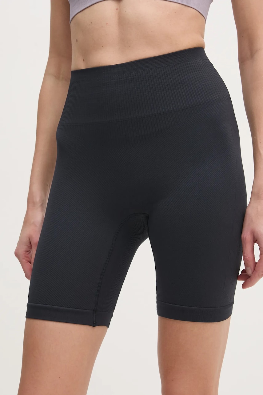 Hummel pantaloni scurți de antrenament Alive culoarea negru, uni, high waist, 228084