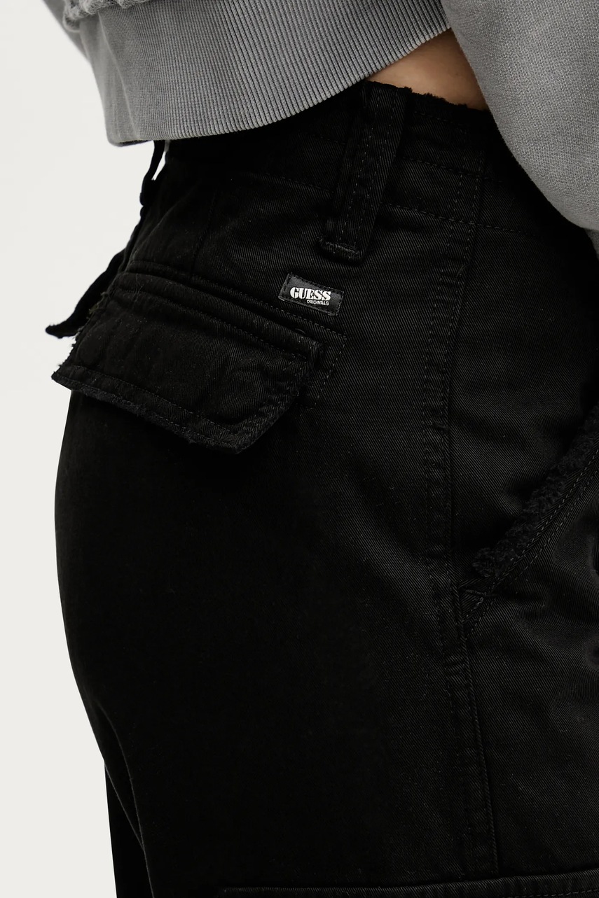 Βαμβακερό σορτσάκι Guess Originals χρώμα: μαύρο, M5GD53 WGCVA φωτογραφία