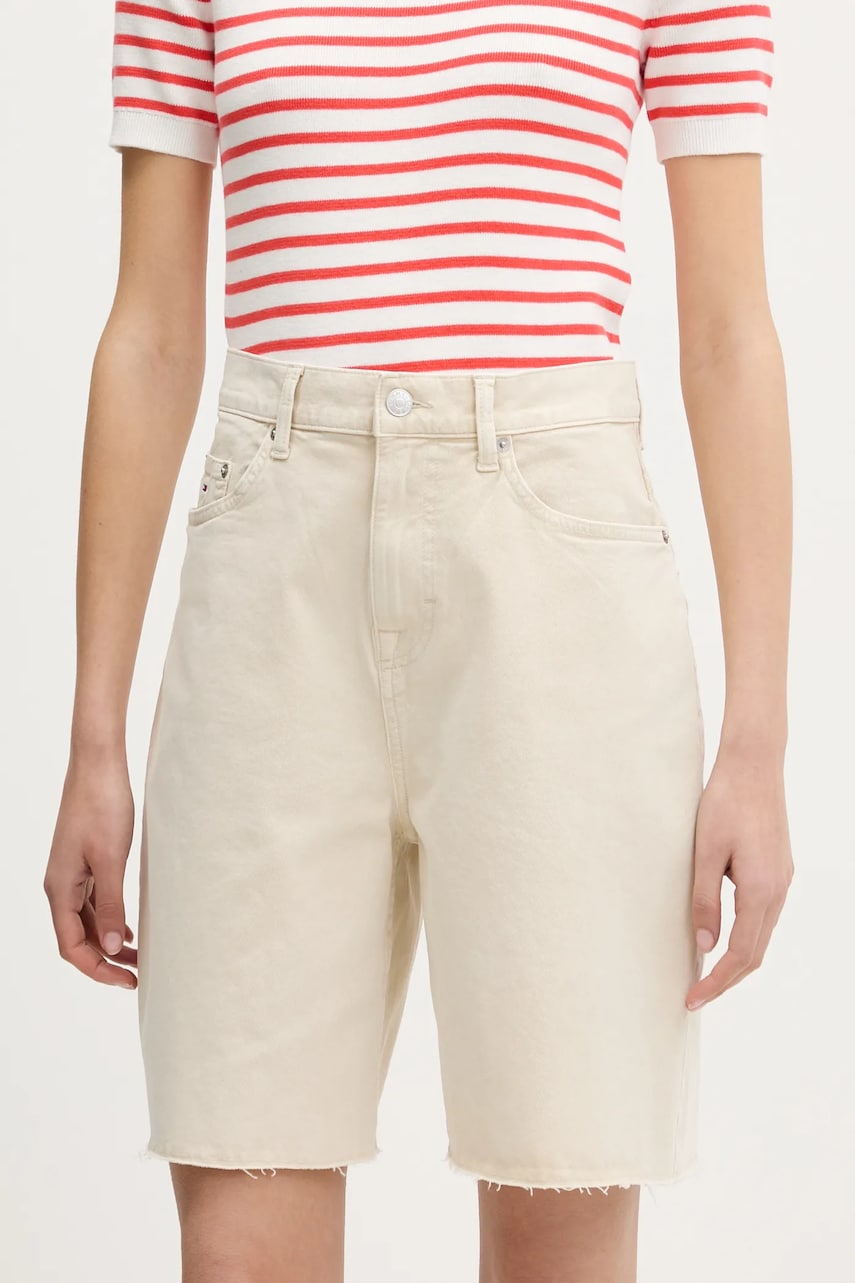Tommy Jeans pantaloni scurți jeans culoarea bej, uni, high waist, DW0DW21646 Tommy Jeans pantaloni scurți jeans culoarea bej, uni, high waist, DW0DW21646