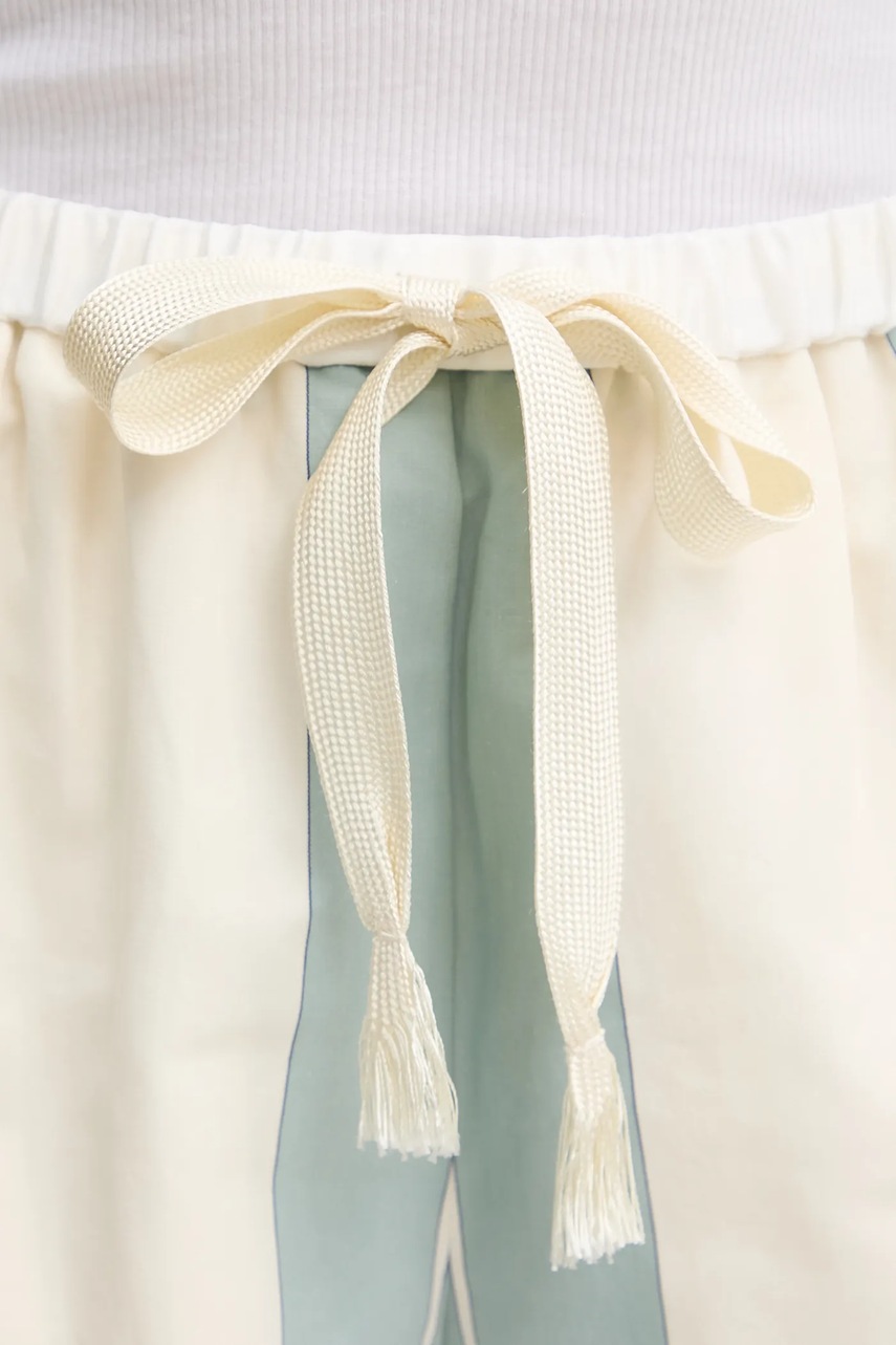 Λινό σορτς Forte Forte χρώμα: μπεζ, 13807 my pants φωτογραφία