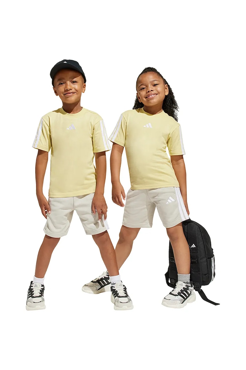adidas pantaloni scurti copii culoarea bej, cu imprimeu, talie reglabila, JN8000 adidas pantaloni scurti copii culoarea bej, cu imprimeu, talie reglabila, JN8000