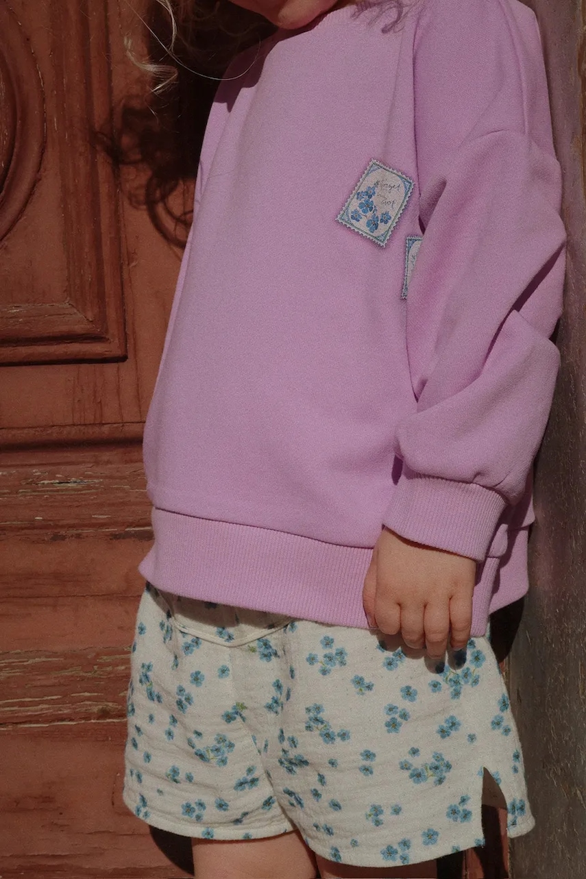 Konges Sløjd pantaloni scurți din bumbac pentru copii RHW X KS MIOBLU SHORTIE GOTS culoarea bej, cu imprimeu, Rosie Huntington Whiteley KS103616