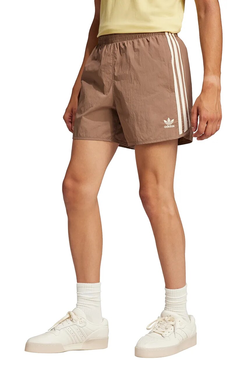 adidas Originals pantaloni scurti Sprinter Shorts barbati, culoarea maro, JP1021