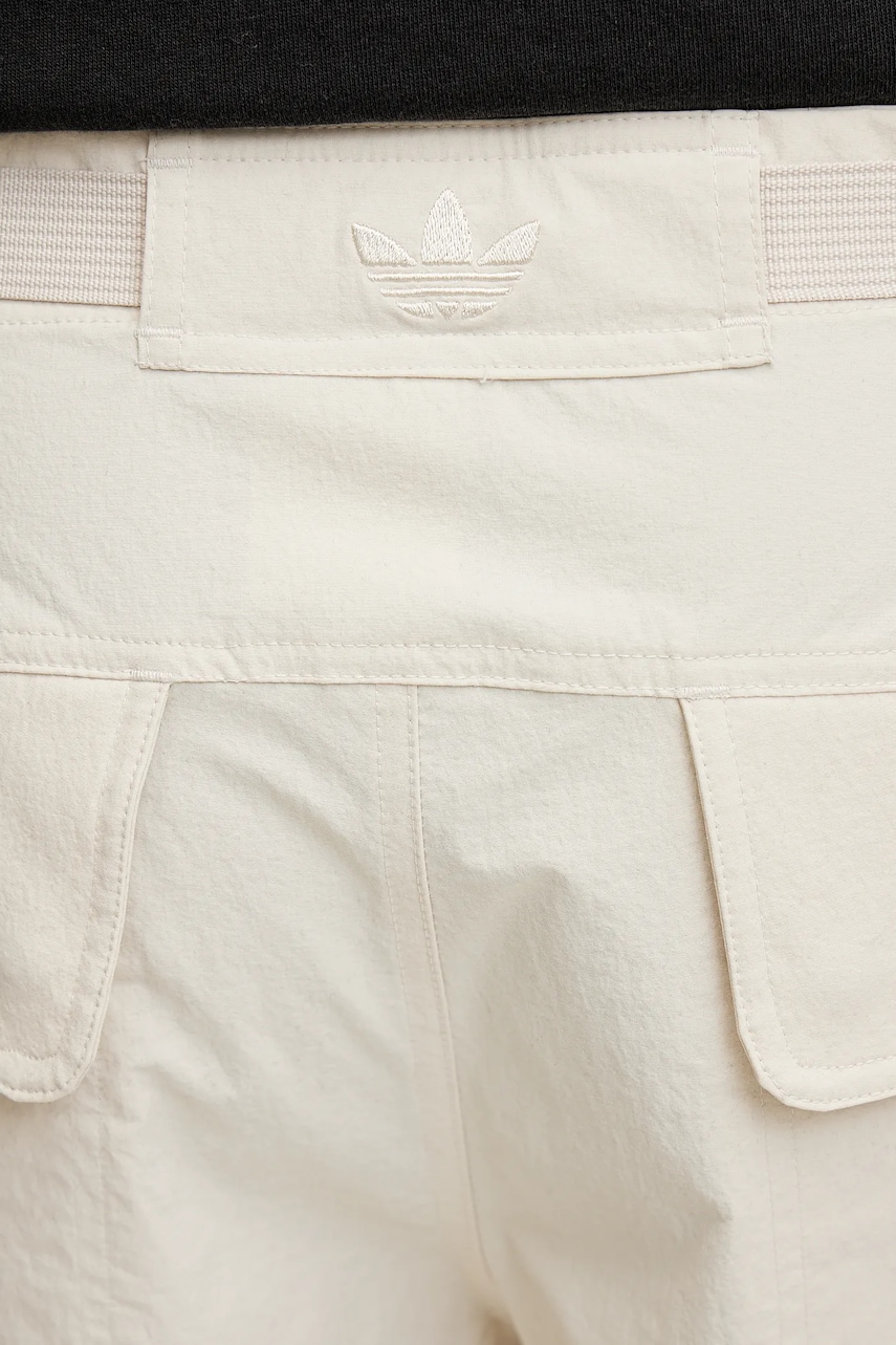 Šortky adidas Originals Essential