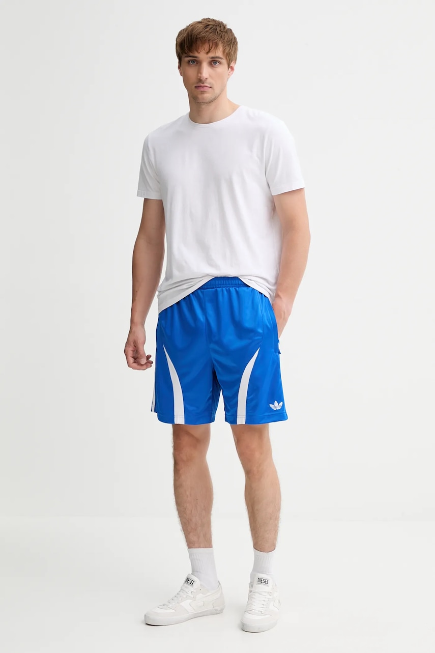 Шорты adidas Originals Teamgeist Shorts JP1123 Шорты adidas Originals Teamgeist Shorts JP1123